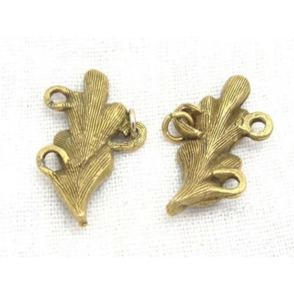 Vintage Pretty Floral Leaf Necklace Gold Toned 2 Part‎ Jewelry Clasp Components